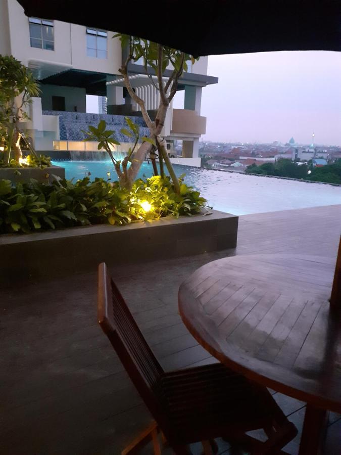 Bess Mansion Apartment, 16Th Floor Surabaya Eksteriør billede