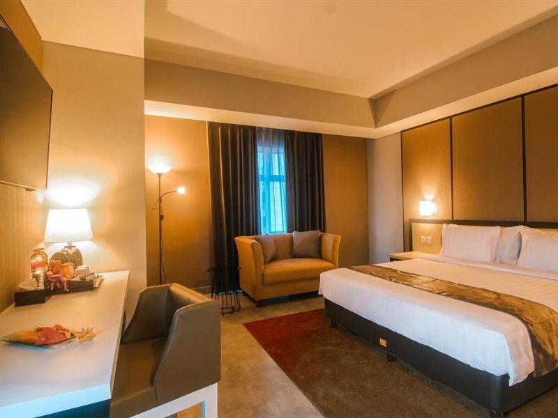 Bess Mansion Apartment, 16Th Floor Surabaya Eksteriør billede